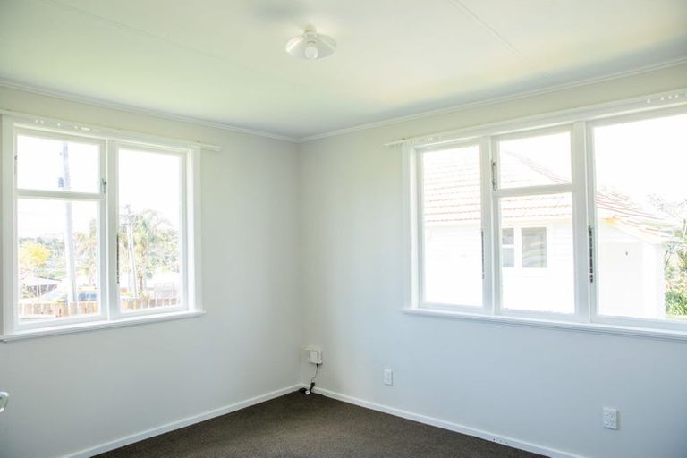 Photo of property in 91 Eversleigh Road, Belmont, Auckland, 0622