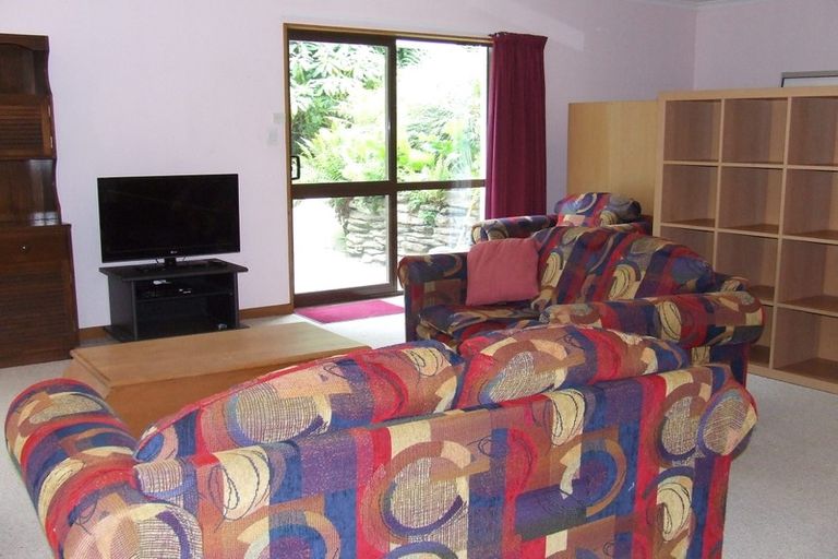 Photo of property in 11 Wanaka Street, Ravensbourne, Dunedin, 9022