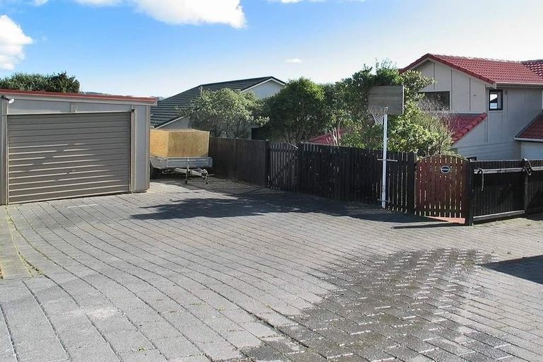 Photo of property in 10b Coventry Close, Ascot Park, Porirua, 5024