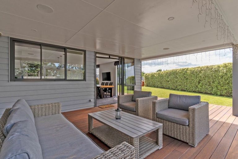 Photo of property in 14 Maple Grove, Solway, Masterton, 5810