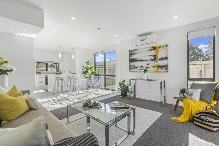 Photo of property in 12c Greenock Road, Ranui, Auckland, 0612