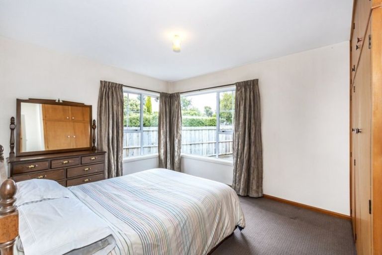 Photo of property in 33 Stackhouse Avenue, Bishopdale, Christchurch, 8053