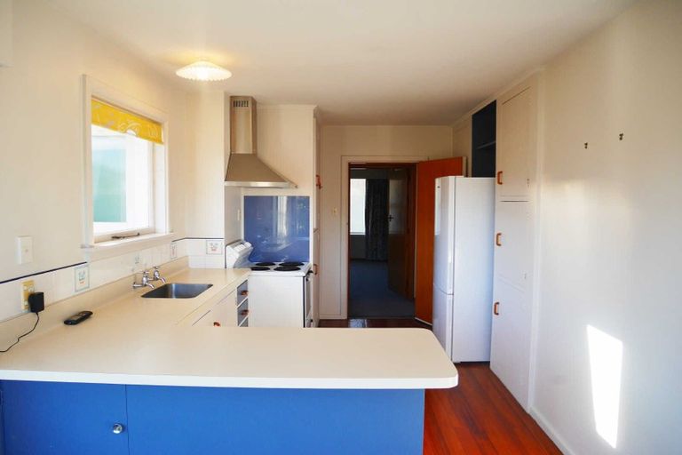 Photo of property in 2/4 Lansbury Avenue, Strowan, Christchurch, 8052