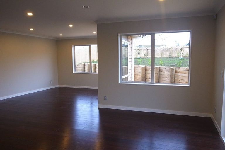 Photo of property in 41 Rush Creek Drive, Westgate, Auckland, 0614