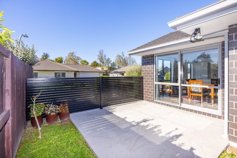 Photo of property in 5 Kennedy Lane, Hamilton East, Hamilton, 3216