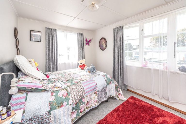 Photo of property in 52 Cuba Street, Marton, 4710