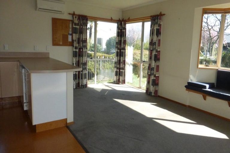 Photo of property in 4 Fuchsia Place, Halswell, Christchurch, 8025