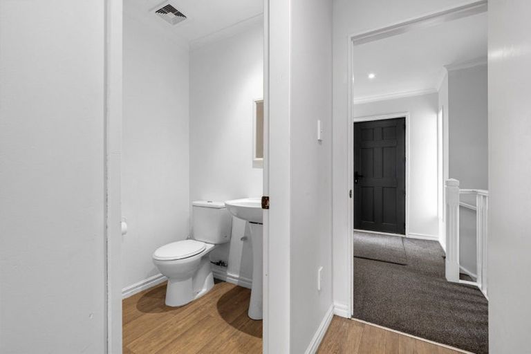 Photo of property in 14b Portland Street, Welcome Bay, Tauranga, 3112