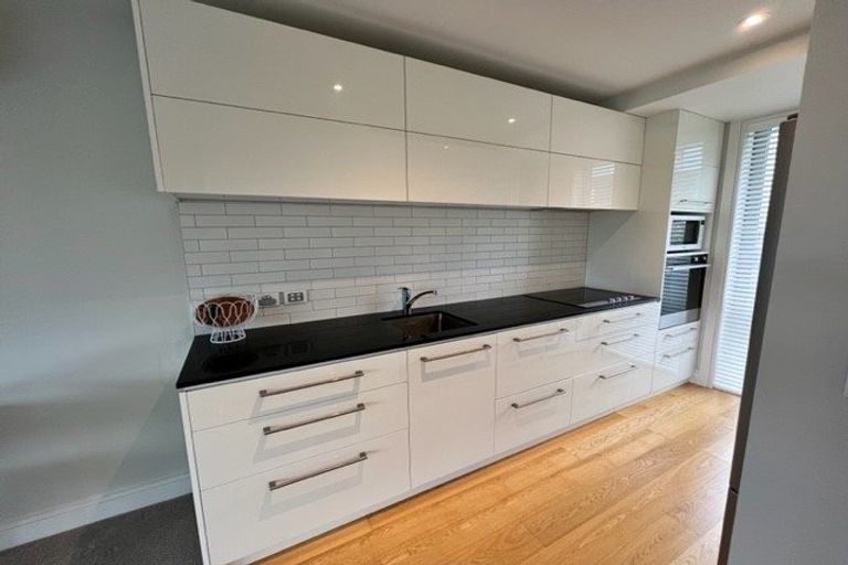 Photo of property in 23 Rangitoto View Road, Cockle Bay, Auckland, 2014