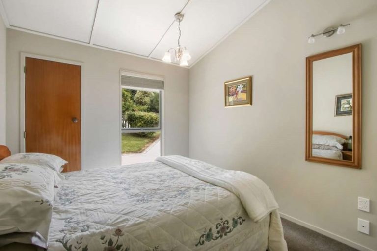 Photo of property in 25 Moana Drive, Mahia, 4198