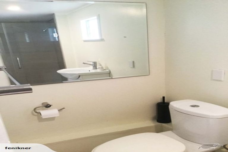 Photo of property in 3/138 Rangatira Road, Beach Haven, Auckland, 0626