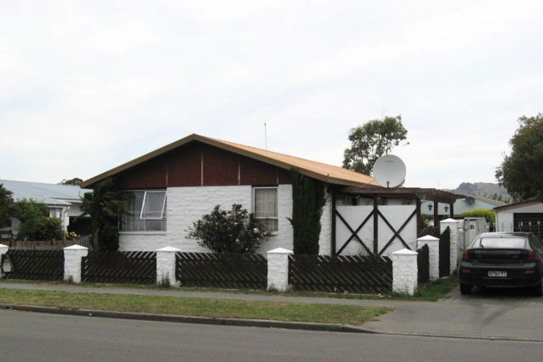 Photo of property in 6 Taranui Place, Bromley, Christchurch, 8062