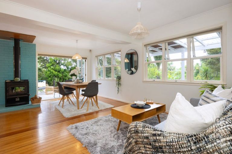 Photo of property in 244 School Road, Waimauku, 0881