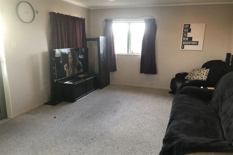 Photo of property in 63 Karaka Road, Beachlands, Auckland, 2018