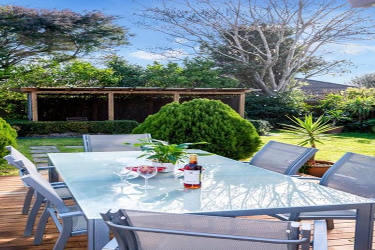 Photo of property in 21 Athenry Place, Dannemora, Auckland, 2016