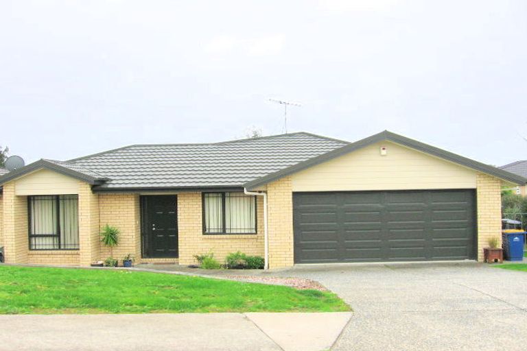 Photo of property in 4 Louvain Place, Greenhithe, Auckland, 0632