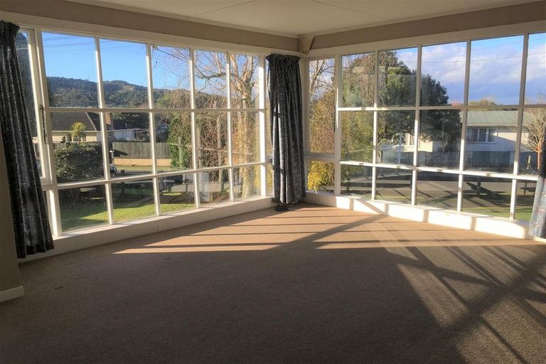 Photo of property in 8 Tui Crescent, Maunu, Whangarei, 0110