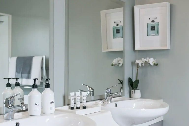 Photo of property in 5 Winsley Terrace, Churton Park, Wellington, 6037