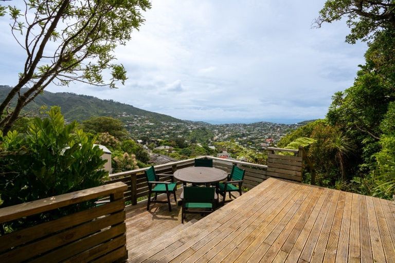 Photo of property in 127 Heke Street, Ngaio, Wellington, 6035