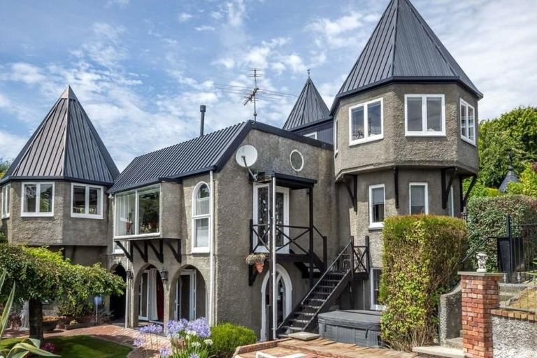 Photo of property in 7 Bengal Drive, Cashmere, Christchurch, 8022