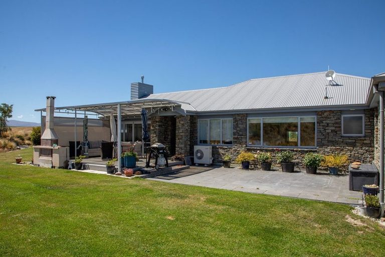 Photo of property in 196 Nelsen Ridge Road, Waikerikeri, Alexandra, 9393