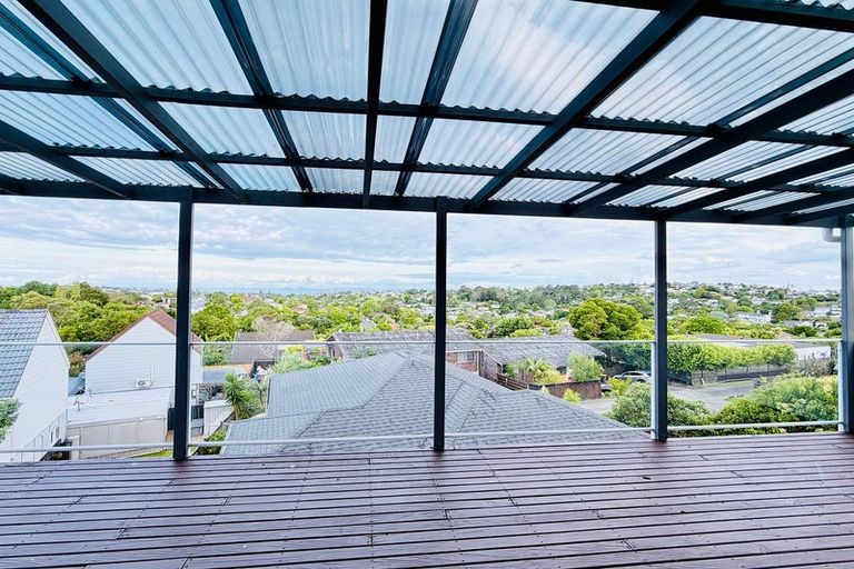 Photo of property in 152 Weatherly Road, Torbay, Auckland, 0630