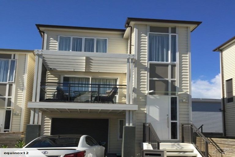 Photo of property in 5 Panakenake Way, Flat Bush, Auckland, 2019