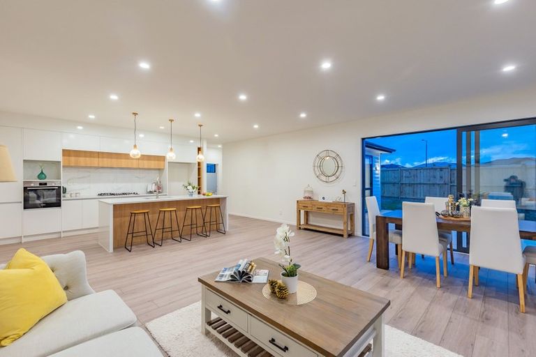 Photo of property in 3 Zadar Street, Kumeu, 0810