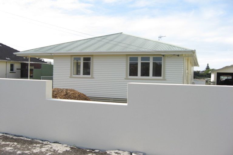Photo of property in 3 Barry Lane, Ferndale, New Plymouth, 4310