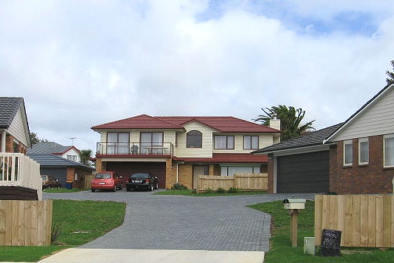 Photo of property in 39a Colwill Road, Massey, Auckland, 0614