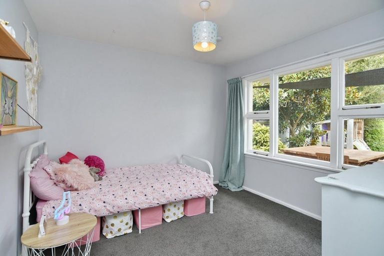 Photo of property in 95 Isleworth Road, Bishopdale, Christchurch, 8053