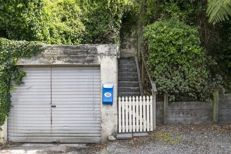 Photo of property in 133 Newlands Road, Newlands, Wellington, 6037