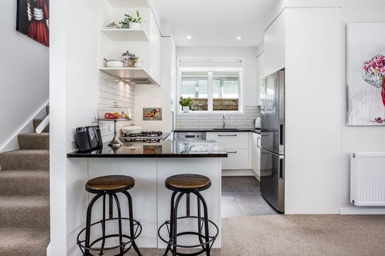 Photo of property in 20 Glide Lane, Whitby, Porirua, 5024