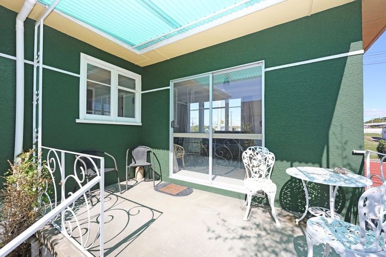 Photo of property in 8 Awamoa Road, Holmes Hill, Oamaru, 9401