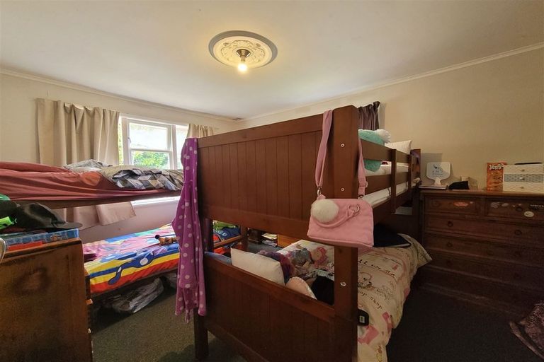 Photo of property in 65 Clouston Park Road, Clouston Park, Upper Hutt, 5018