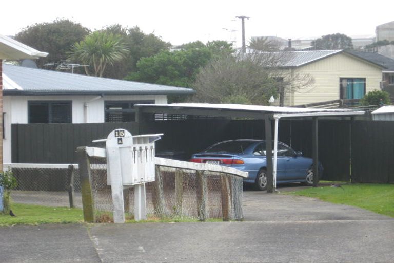 Photo of property in 15a Naumai Place, Spotswood, New Plymouth, 4310