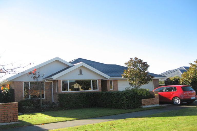 Photo of property in 14 Langley Place, Belfast, Christchurch, 8051