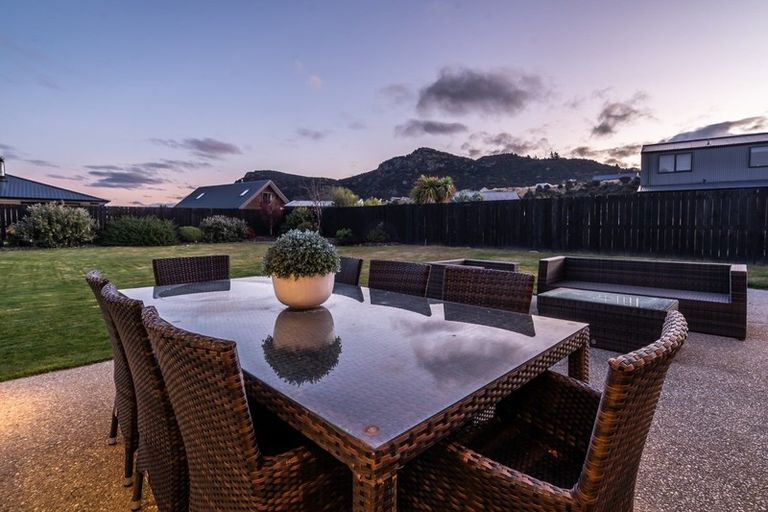 Photo of property in 5 Hunt Place, Albert Town, Wanaka, 9305