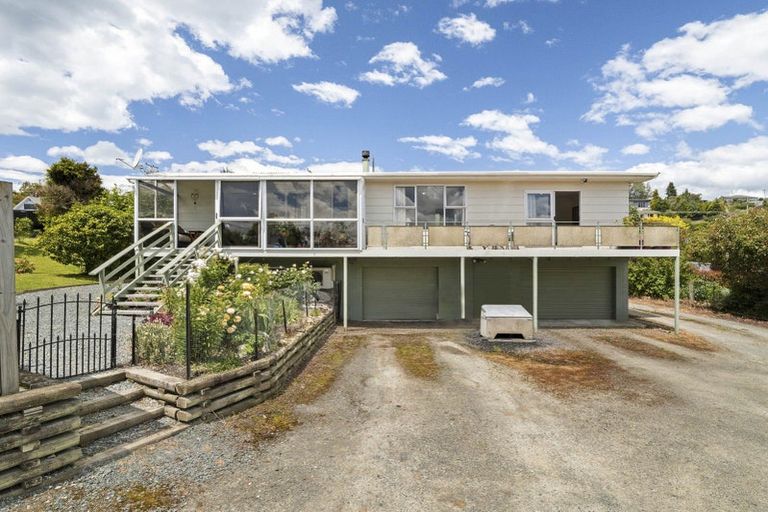 Photo of property in 35 Greenhithe Street, Waihola, Milton, 9073
