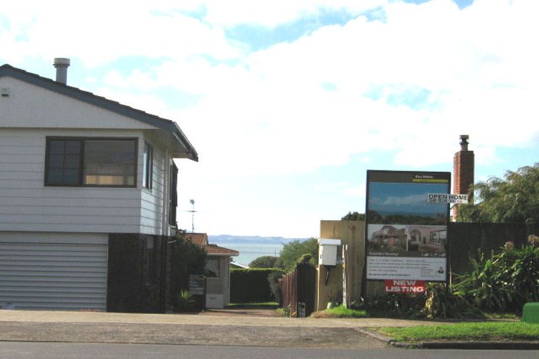 Photo of property in 116a Bucklands Beach Road, Bucklands Beach, Auckland, 2012