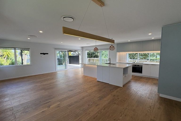 Photo of property in 9 Mason Place, Ohope, 3121