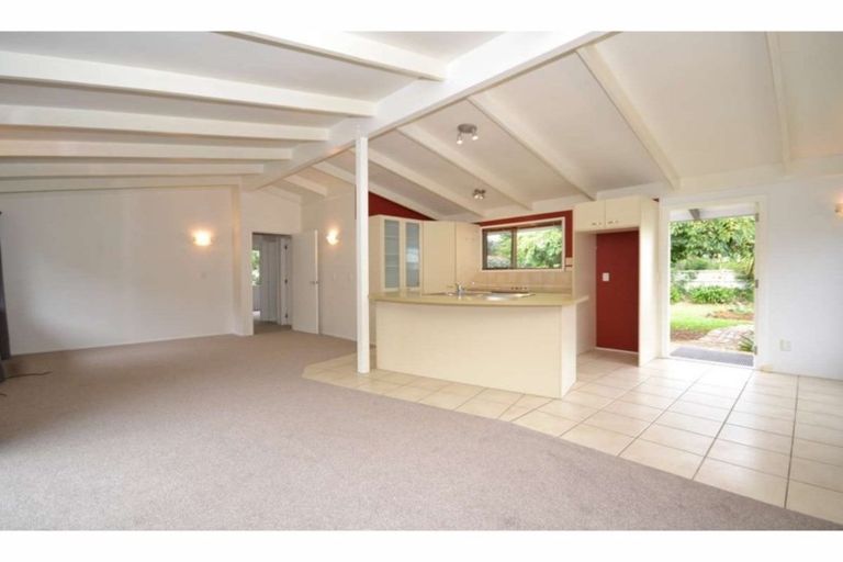 Photo of property in 44 Riverview Road, Kerikeri, 0230