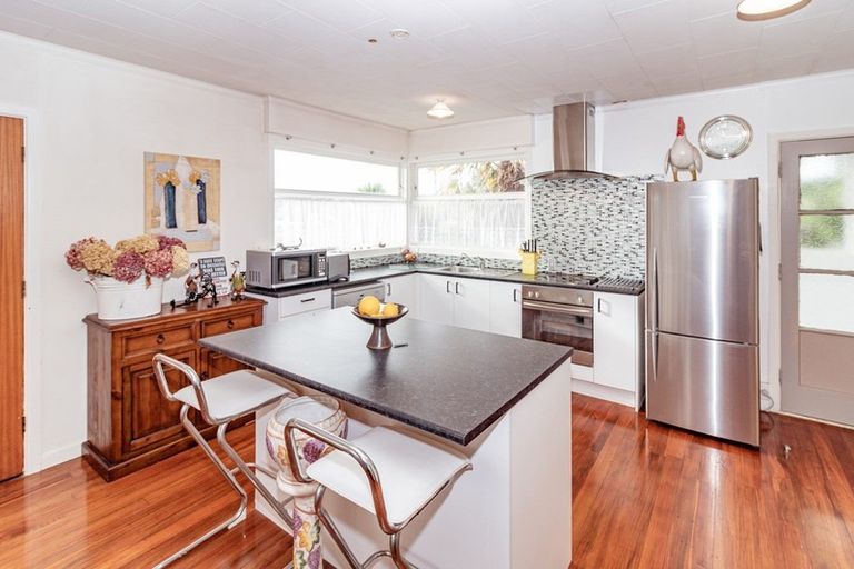 Photo of property in 12 Milton Street, Whanganui East, Whanganui, 4500