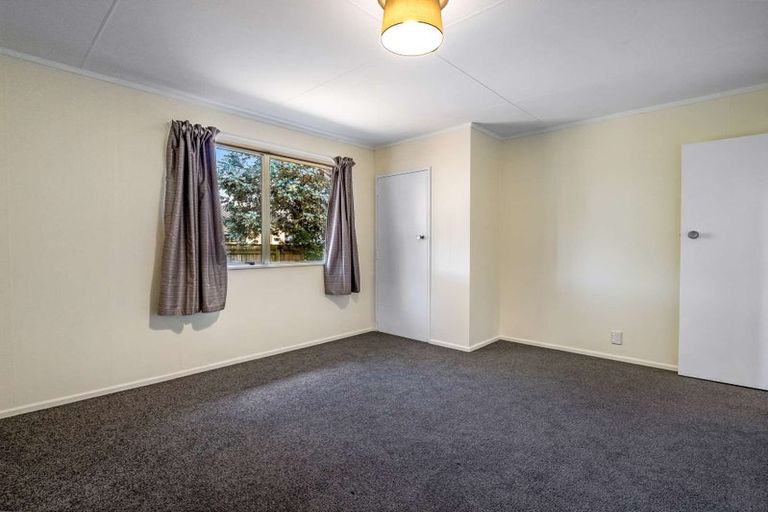 Photo of property in 7 Karyn Street, Castlecliff, Whanganui, 4501