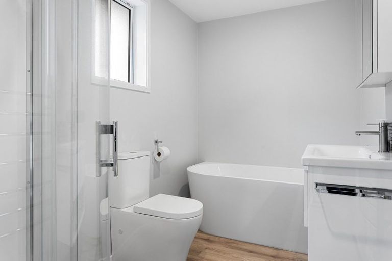 Photo of property in 13 Ardmore Place, Bishopdale, Christchurch, 8053