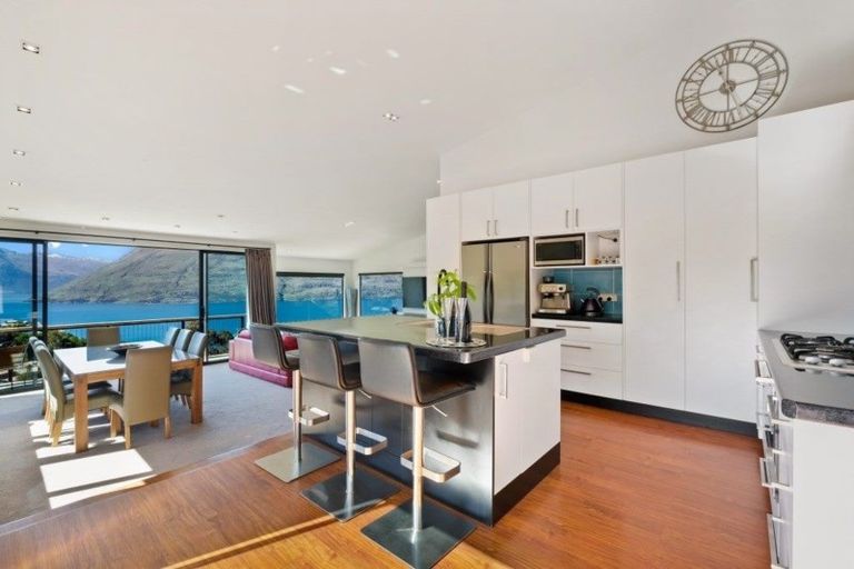 Photo of property in 40 Dart Place, Fernhill, Queenstown, 9300