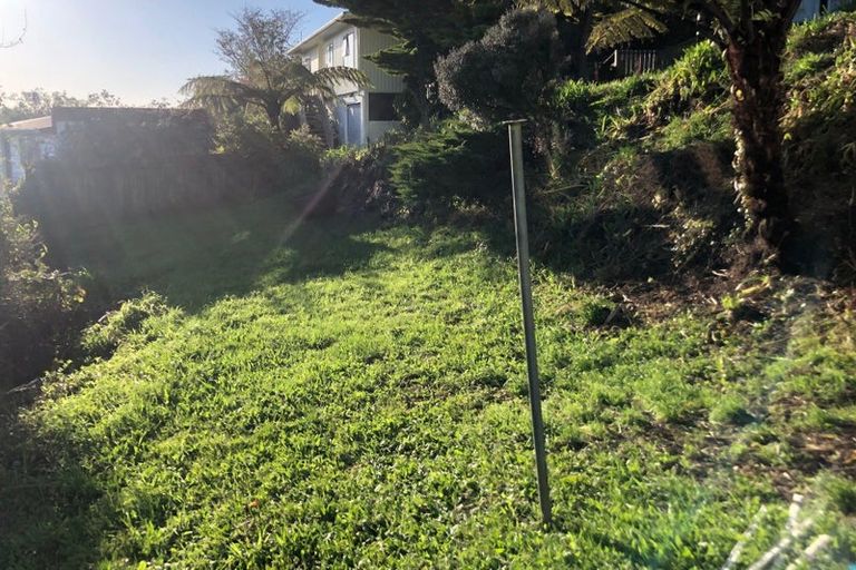 Photo of property in 3 Anzia Way, Johnsonville, Wellington, 6037