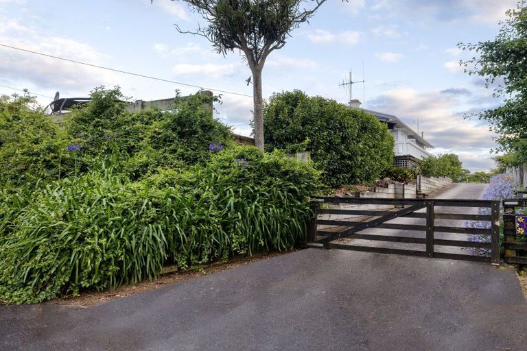 Photo of property in 19 Kiwi Avenue, Forest Lake, Hamilton, 3200