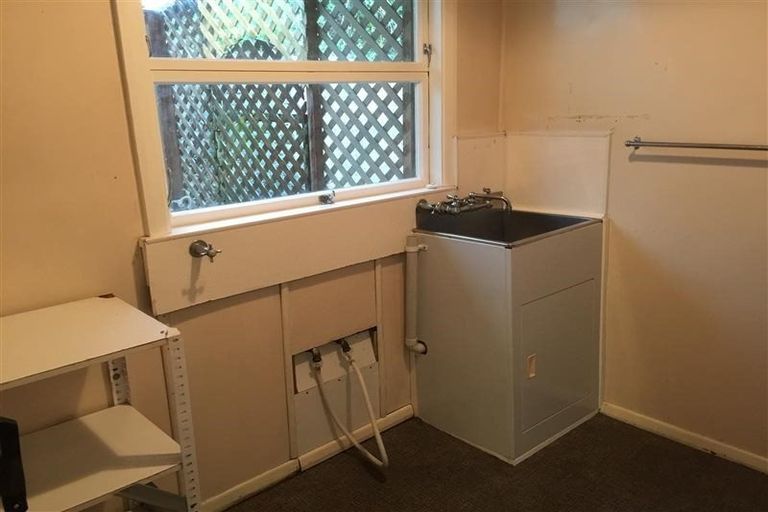 Photo of property in 39 Tahunanui Drive, Tahunanui, Nelson, 7011