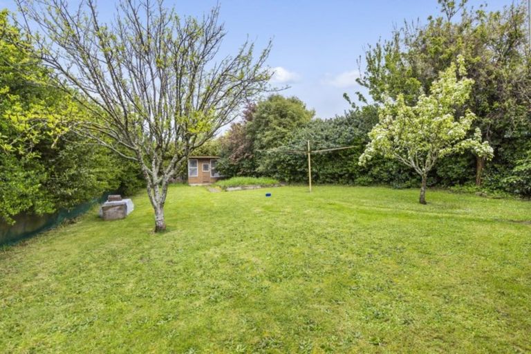 Photo of property in 18 Mooltan Street, Halfway Bush, Dunedin, 9010